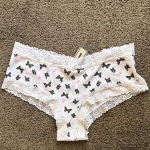 NWT New Victoria’s Secret Pink Lace Trim cotton ribbed Butterfly Print Panties